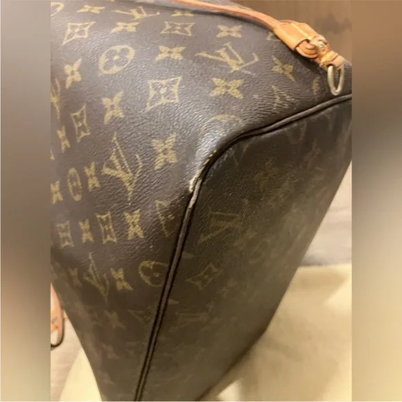 Louis Vuitton monogrammed neverfull GM tote bag - Picture 8 of 11